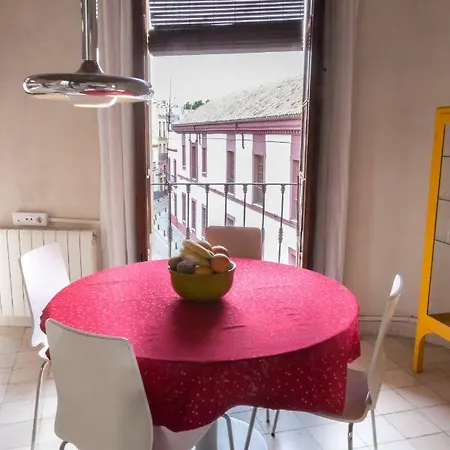 Apartamento Duplex Con Hermosa Terraza Cerca Alameda De Hercules *